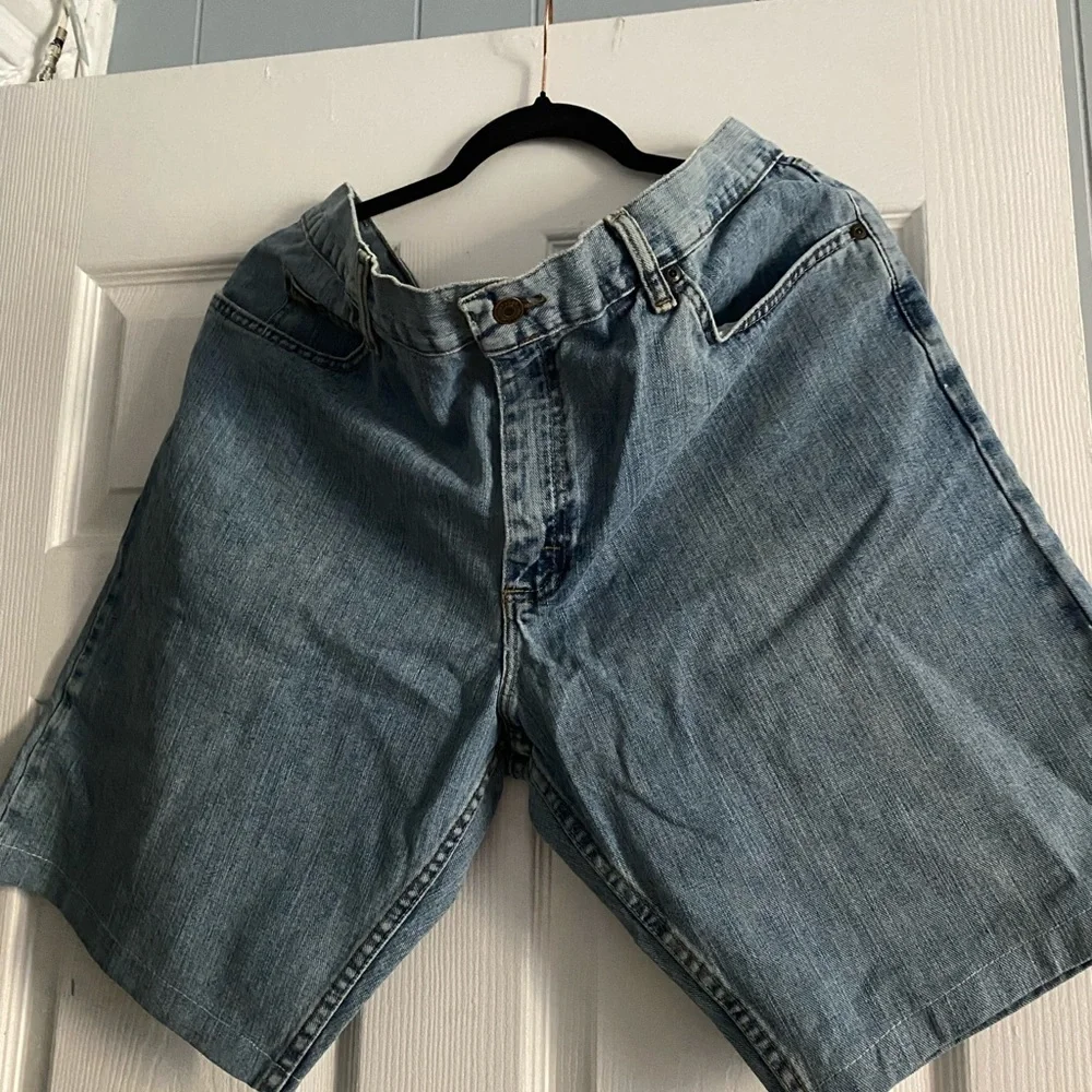 Lees regular size shorts - Picture 1 of 3
